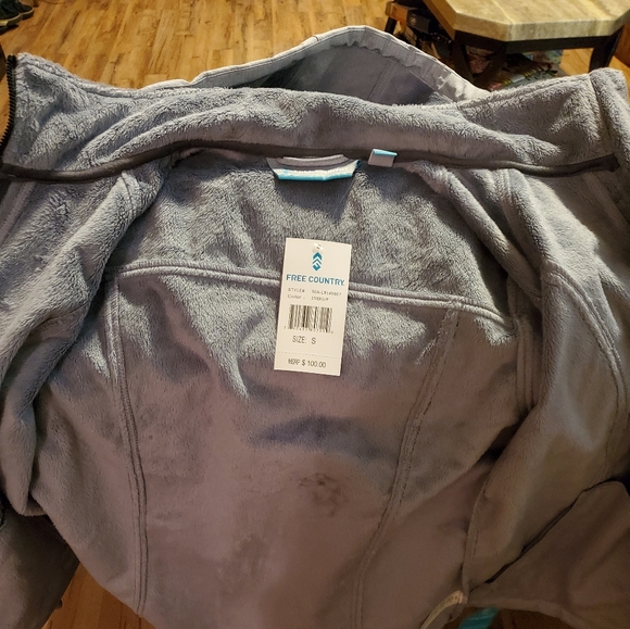 Womens Jacket - Picture 2 of 3